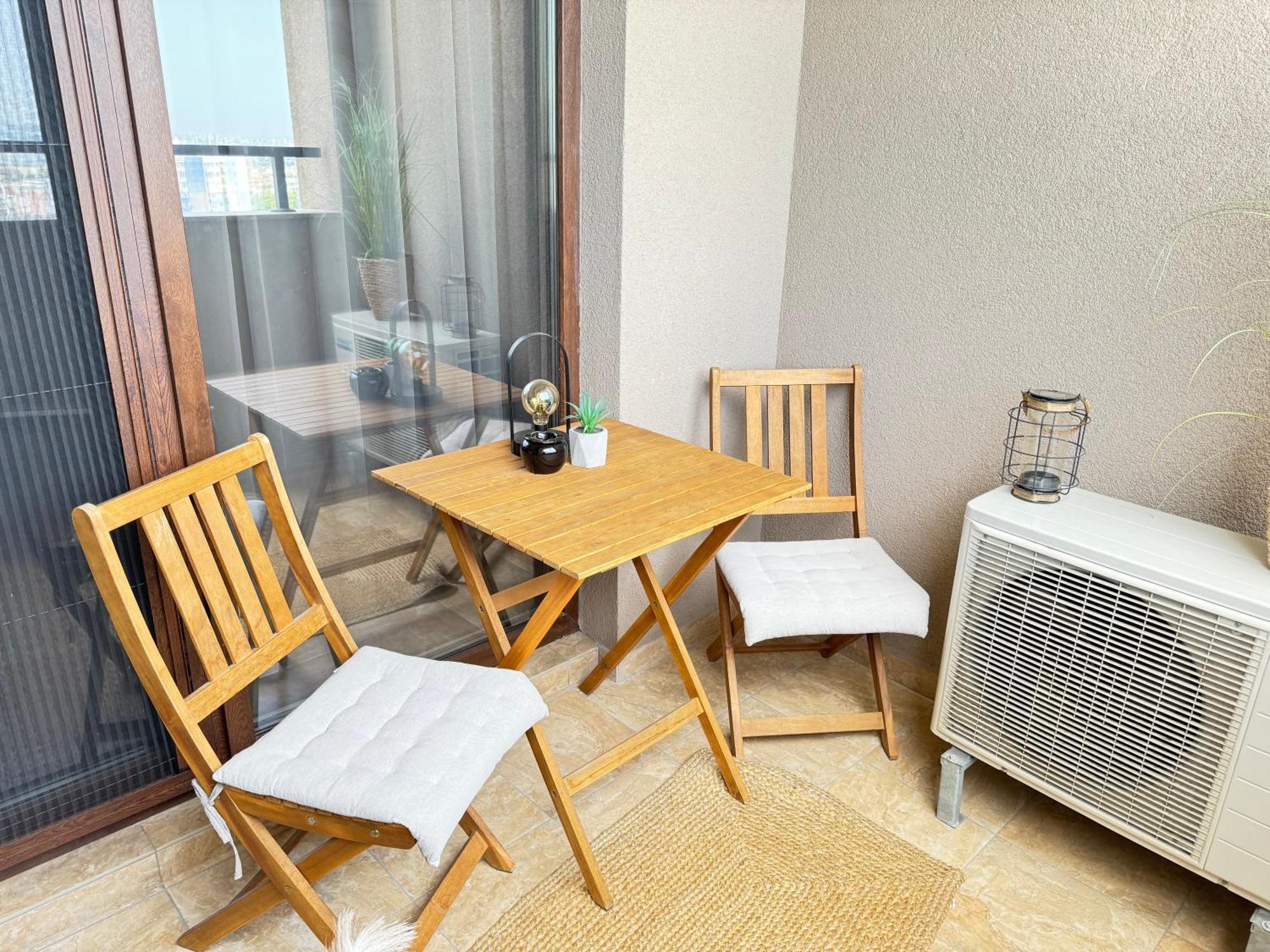 City View In Residences Burgas Ruang foto