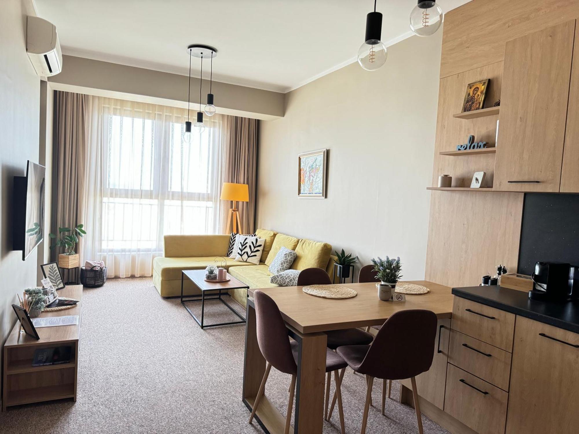 City View In Residences Burgas Ruang foto